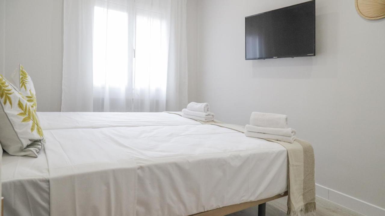 Castellana - Pza.castilla * Madrid